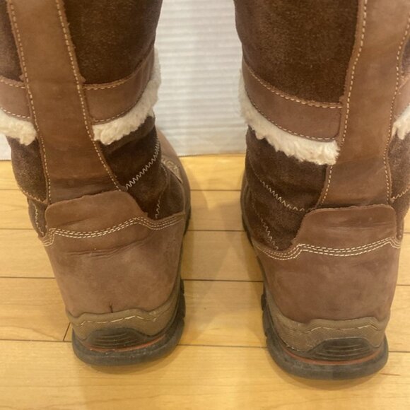 BANFF TRAIL Brown Suede like lace up side zipper water resistant - Picture 4 of 16